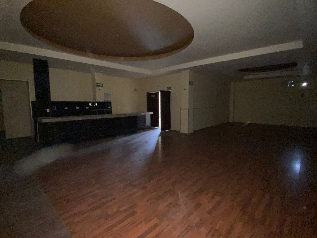 Local comercial en Los Geranios, Saltillo, foto 7 de 18