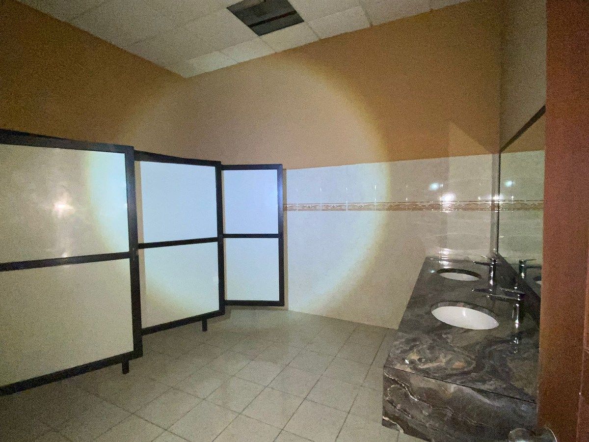 Local comercial en Los Geranios, Saltillo, foto 8 de 18