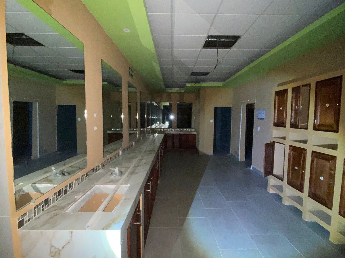 Local comercial en Los Geranios, Saltillo, foto 15 de 18