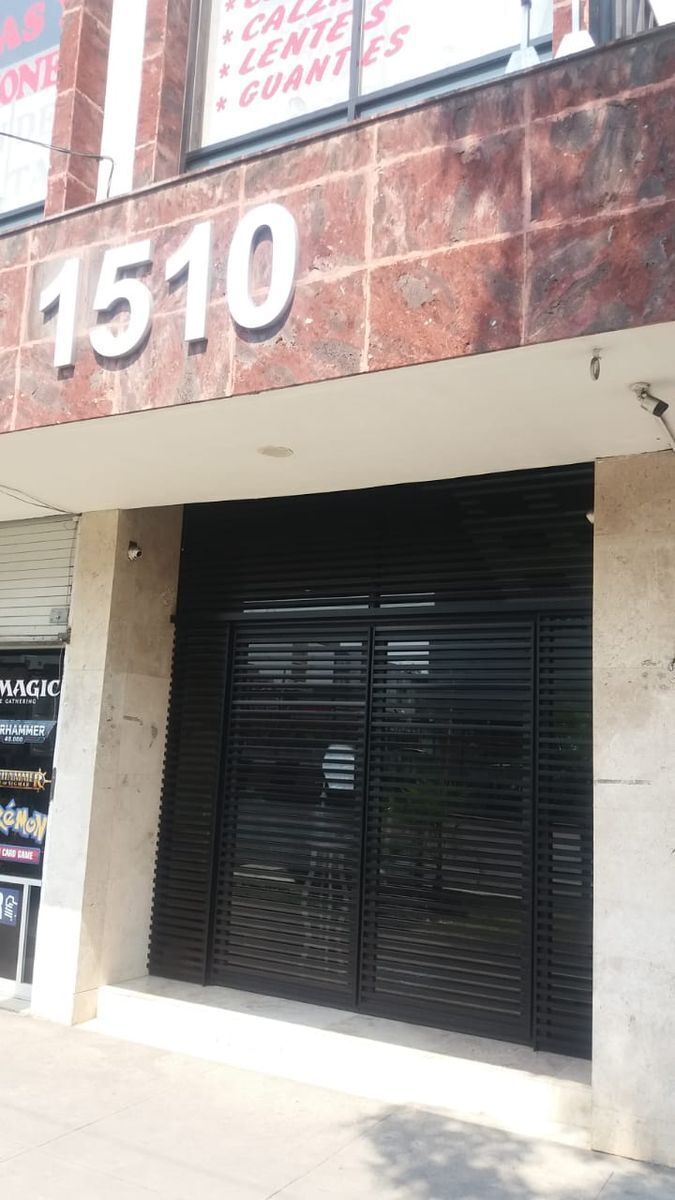 Entrada a Edificio., foto 3 de 31