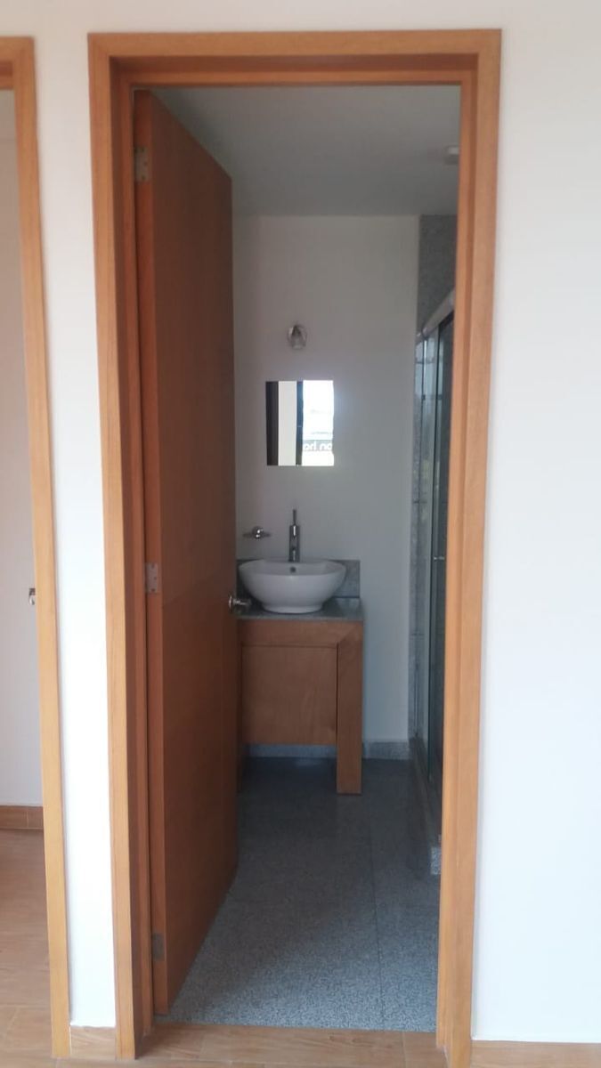 Vista baño completo., foto 14 de 31