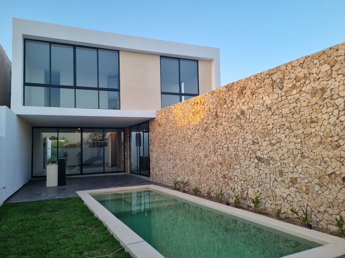 Casa en Venta en Temozón, Mérida Lujo