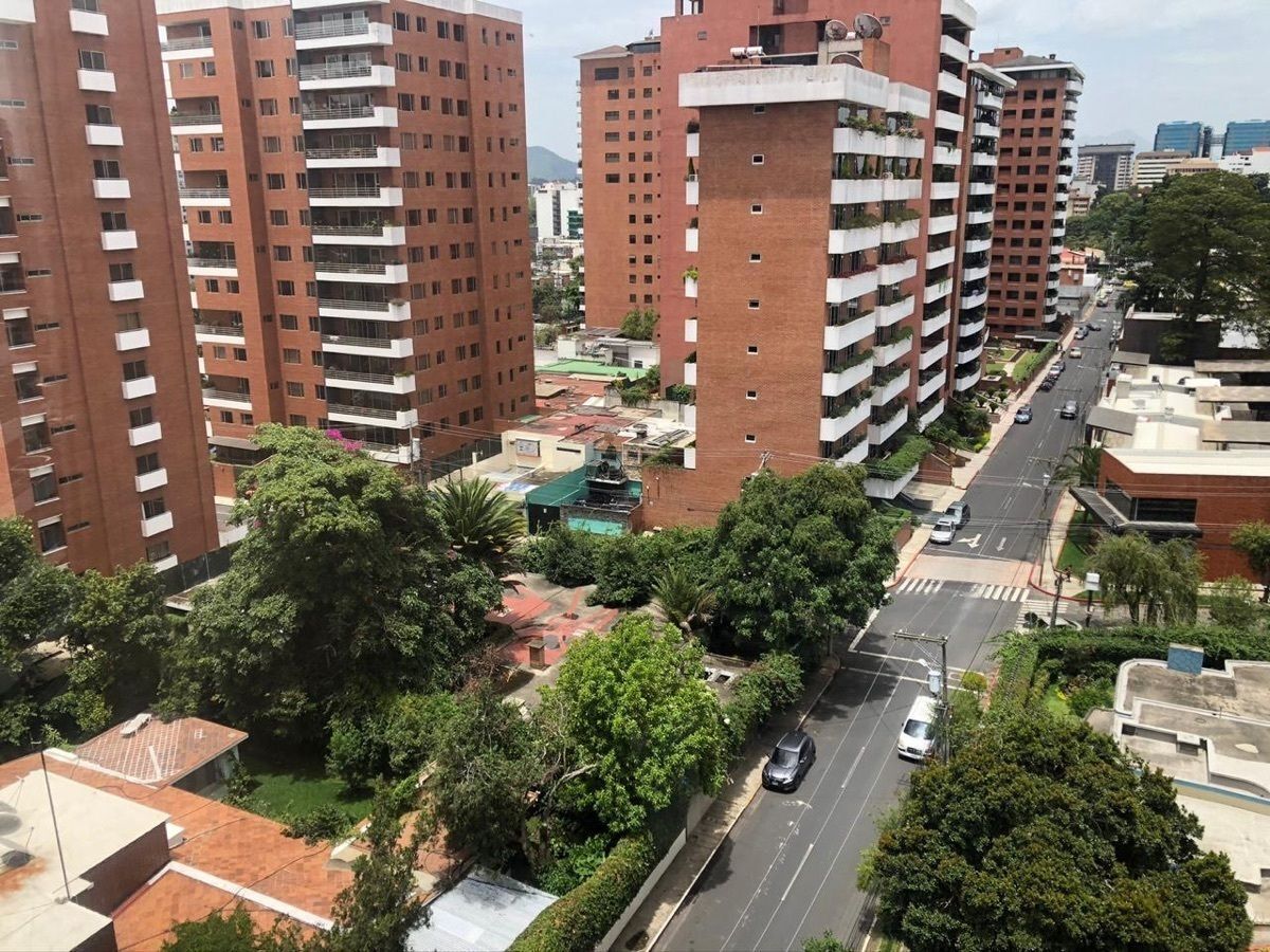 4 de 21
