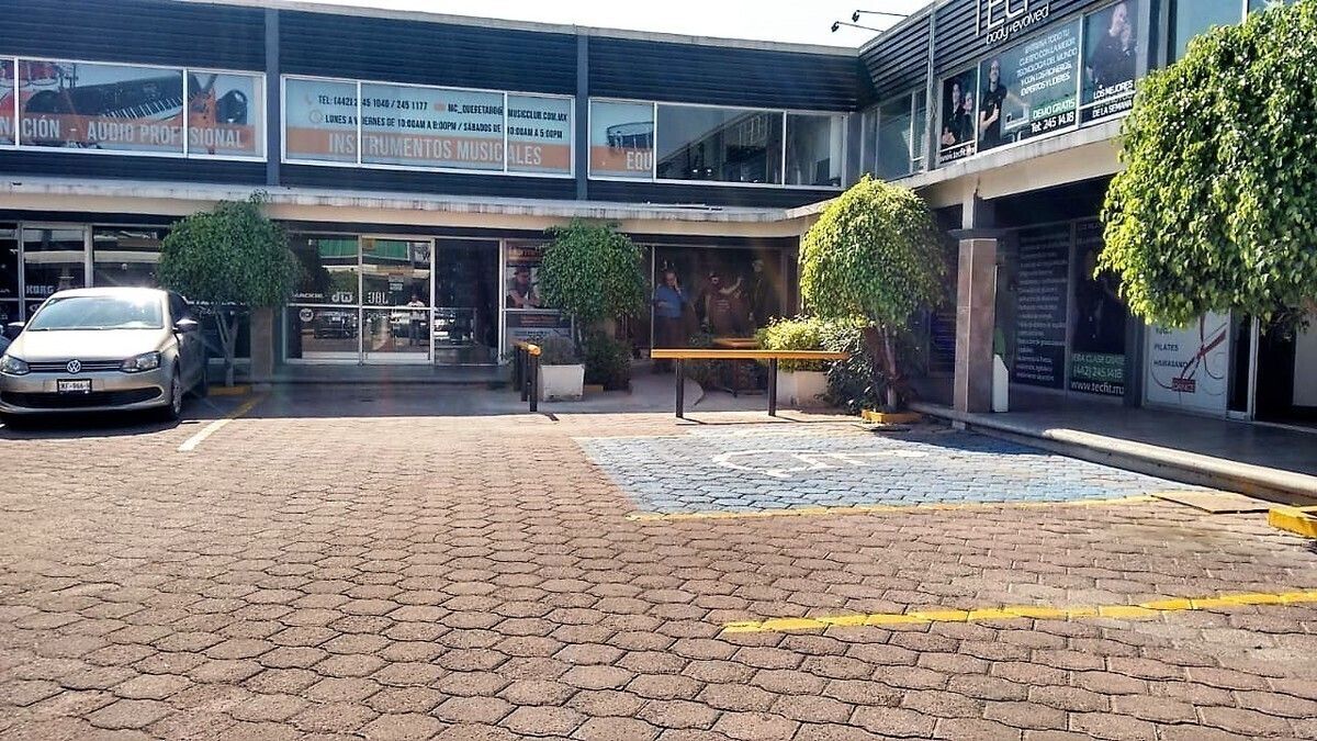 Loja em shopping em Álamos 2a Sección, Querétaro, foto 3 de 6