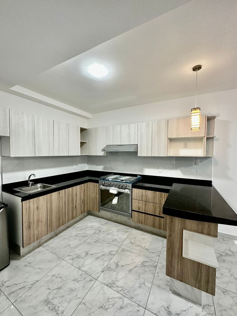 1 of 41: Cocina