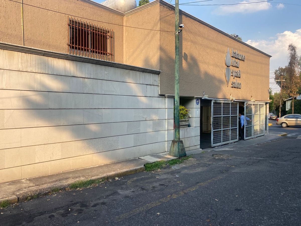 1 de 18: Casa con uso de suelo en Venta en Pedregal Rayo Vende ®