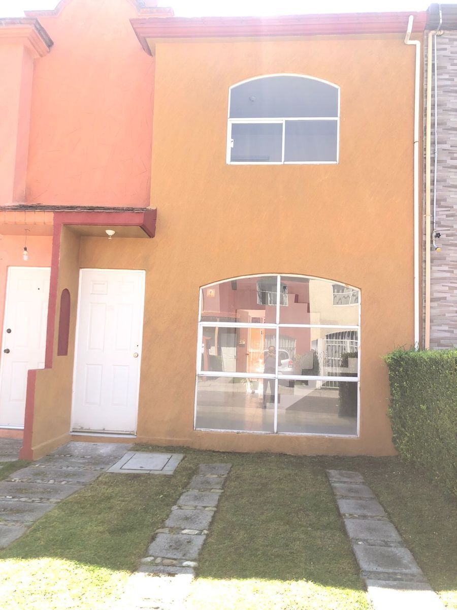 1 de 21: FACHADA