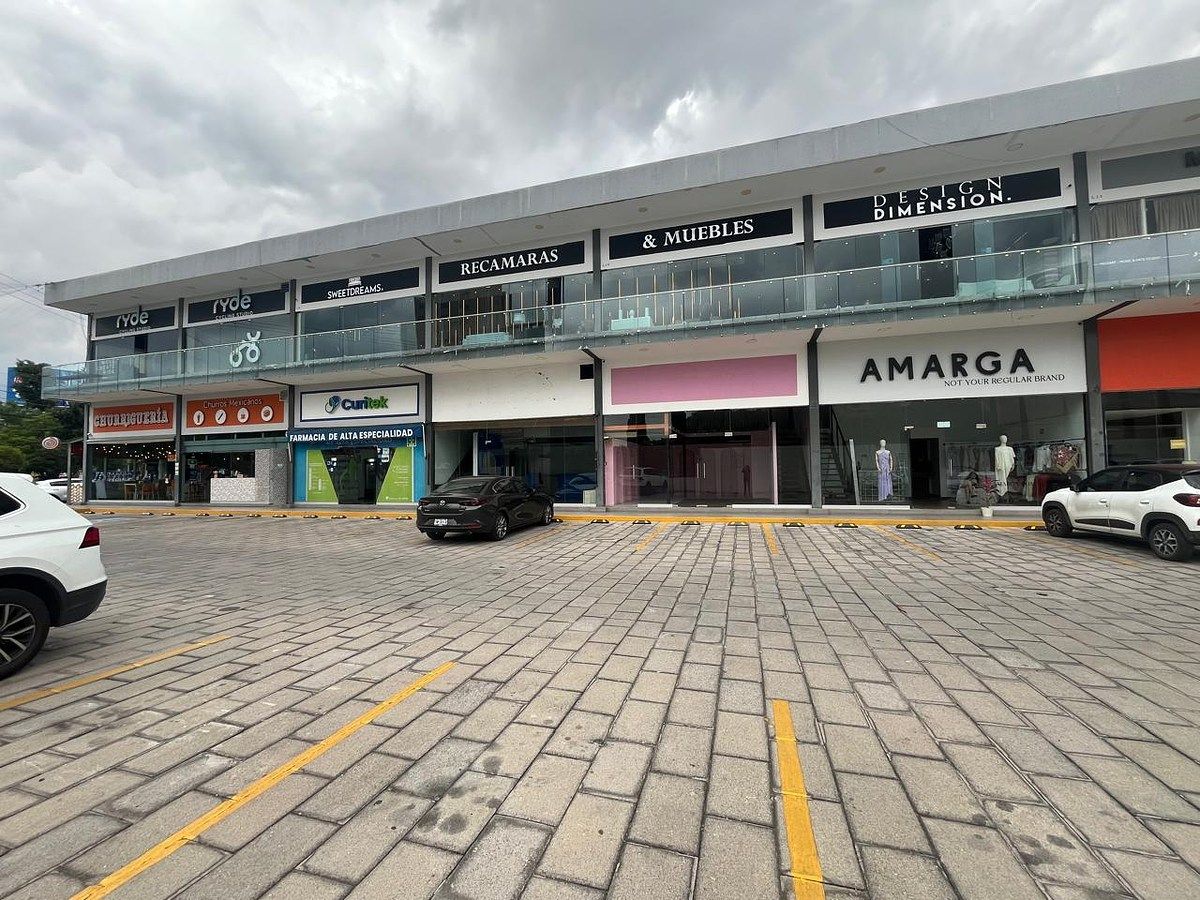 LOCAL COMERCIAL PARA ALUGAR NA PRAÇA RINCÓN ZAVALETA, foto 1 de 8