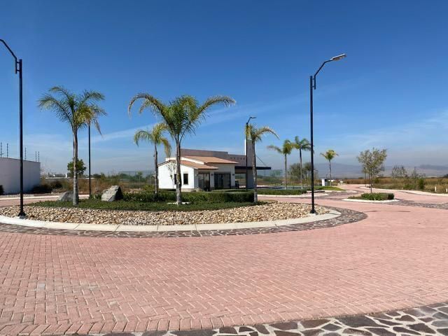 3 de 33