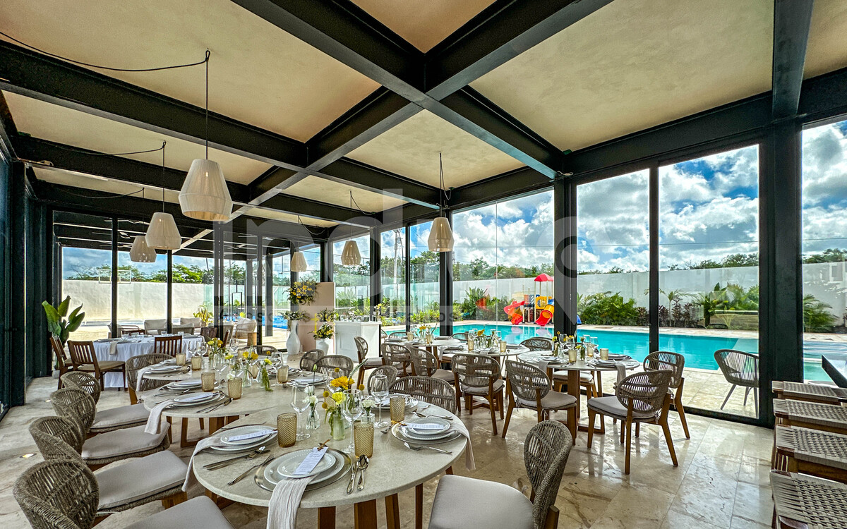 1 de 20: Salón de Eventos