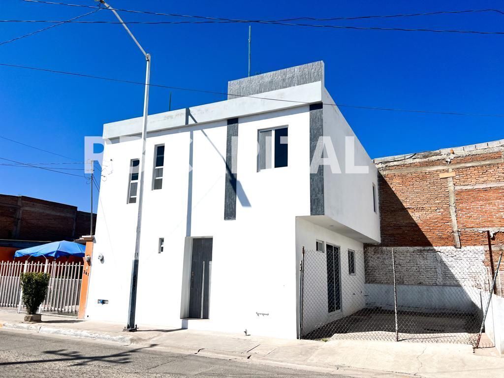 2 de 19: Fachada
