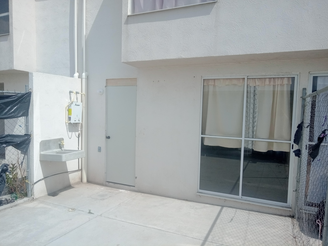 VENDO CASA EN PASEOS DEL PEDREGAL TIZAYUCA*