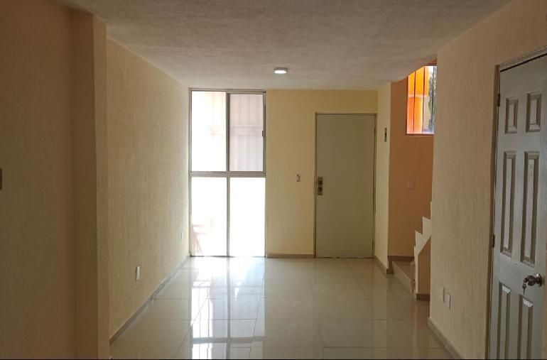 CASA EN VENTA FRACCIONAMIENTO REAL DEL VALLE TLAJOMULCO