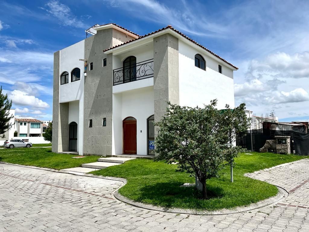 Venta DE Casa Nueva EN Fraccionamiento Condado DEL Valle Metepec