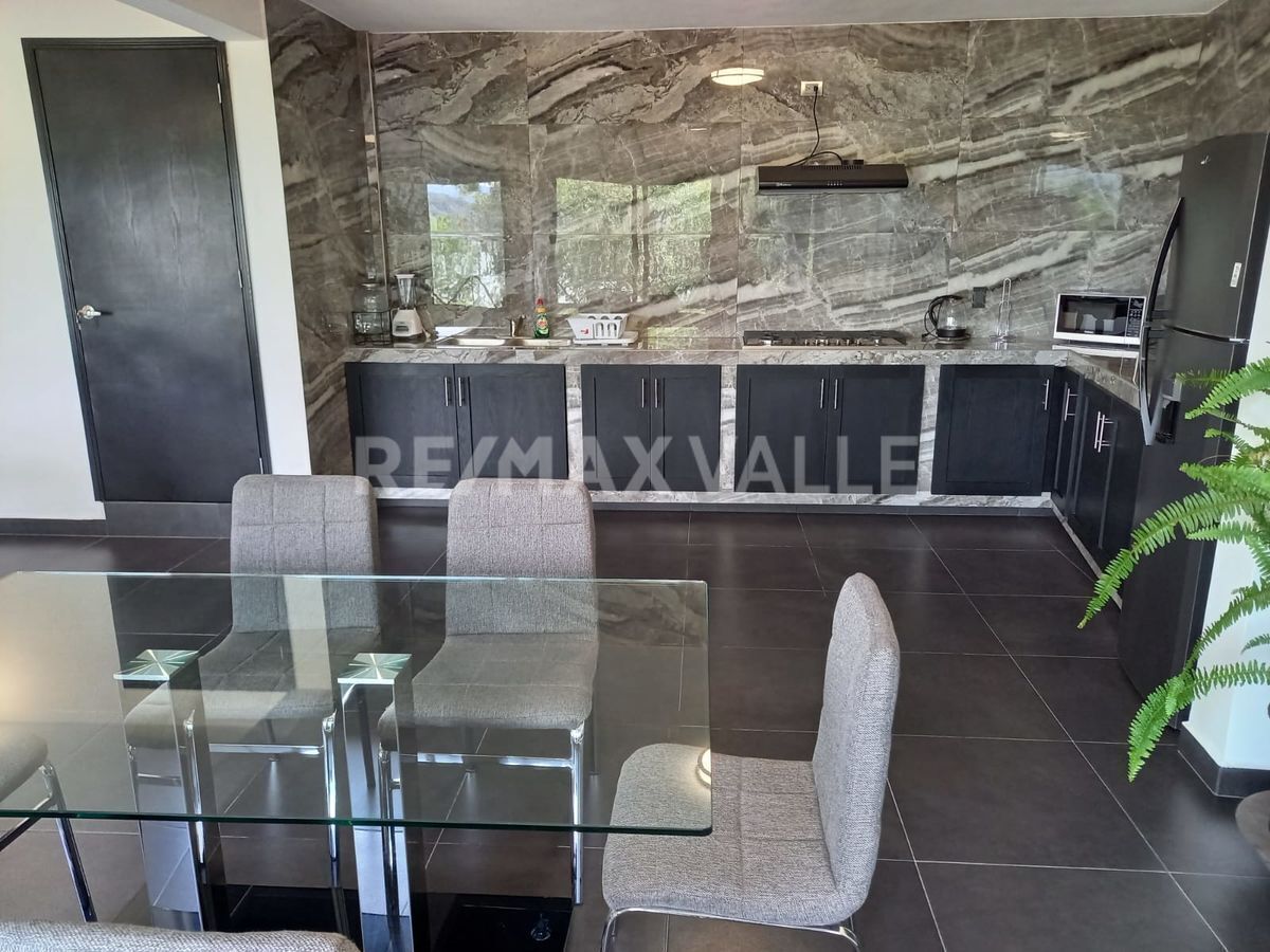 House in San Gaspar, Valle de Bravo, photo 18 of 24