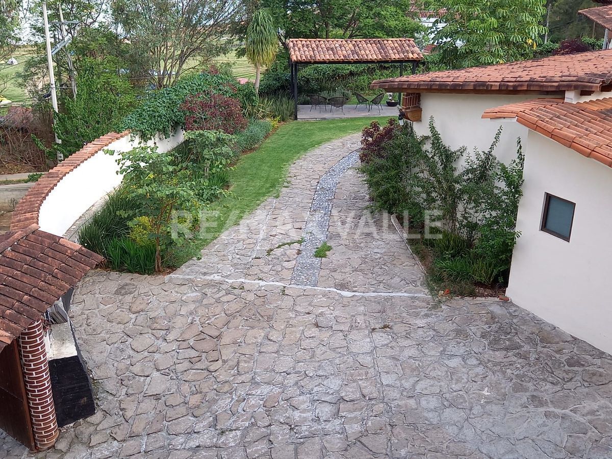 House in San Gaspar, Valle de Bravo, photo 24 of 24