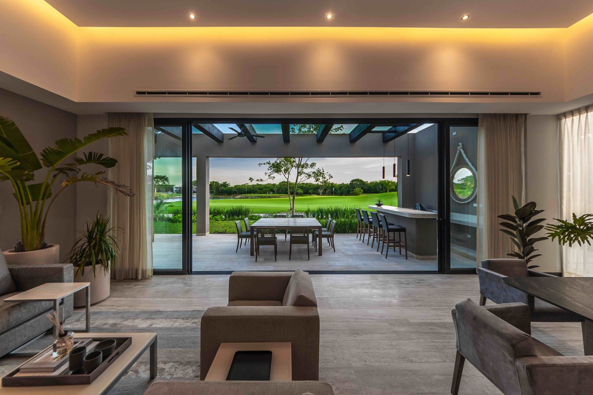 6 of 15: Sala, Comedor