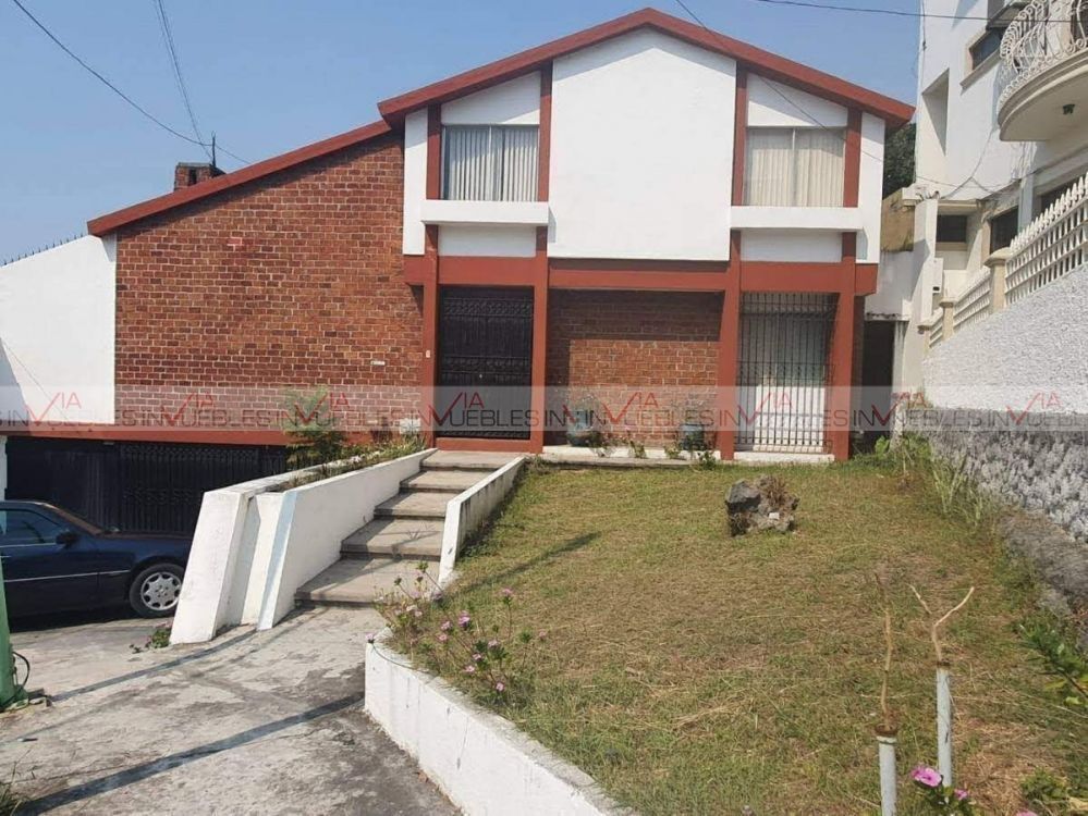 Casa En Venta En Contry La Silla, Guadalupe, Nuevo León