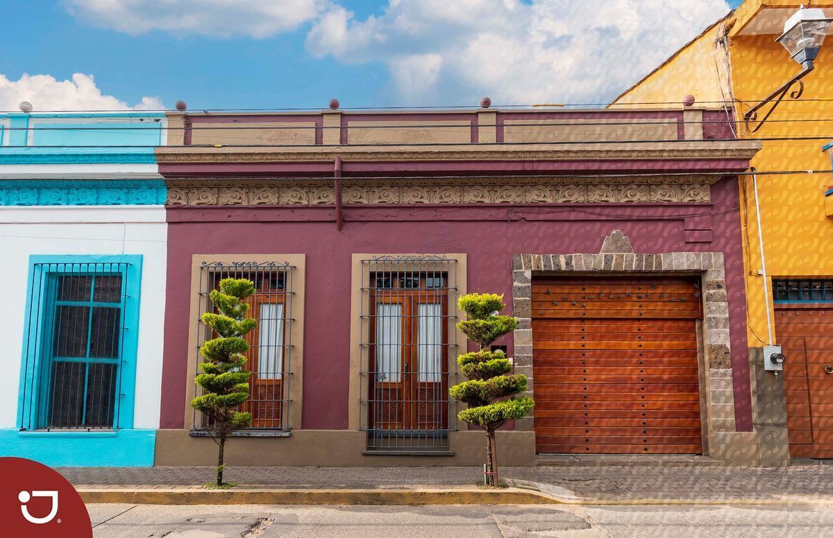 Casa a la venta en calle principal del Pueblo Mágico de Coatepec, Veracruz