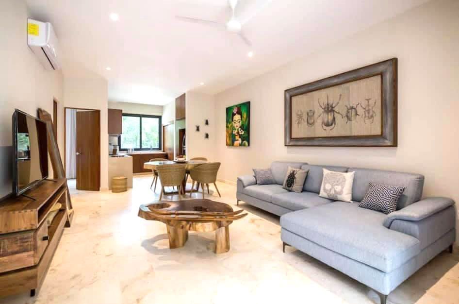 2 de 27: Sala