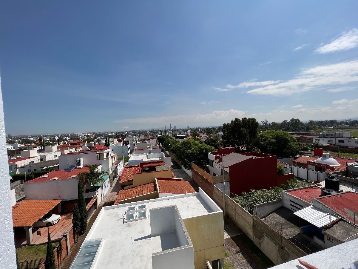 3 de 15