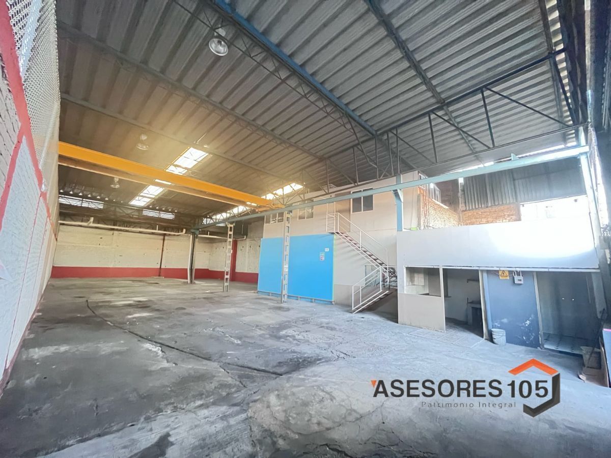 Galpão comercial em Quinta Velarde, Guadalajara, foto 4 de 14