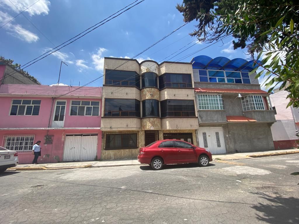 casa en venta en colonia la Esperanza, Nezahualcoyotl, Estado de México.