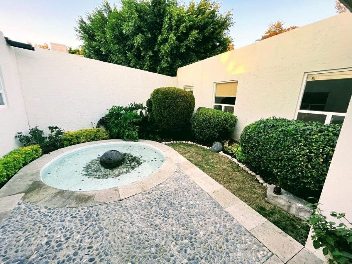 Casa en venta de un piso con alberca en Jurica queretaro