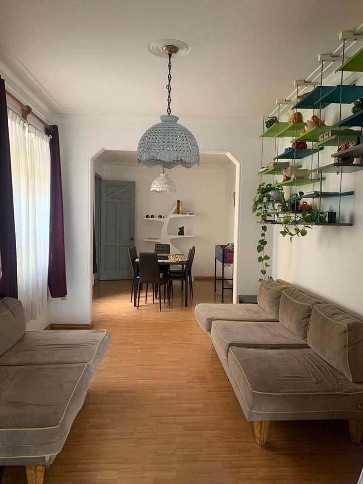 2 de 12: Sala/Comedor