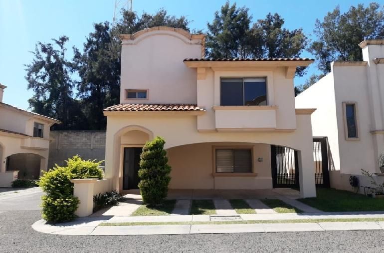 CASA EN VENTA DOMINICOS VILLA CALIFORNIA TLAJOMULCO DE ZUÑIGA