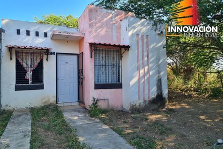 SE VENDE CASA EN COLONIA BUENAVISTA EN VILLA DE ALVAREZ, COLIMA, 1 SOLO  NIVEL. | EasyBroker