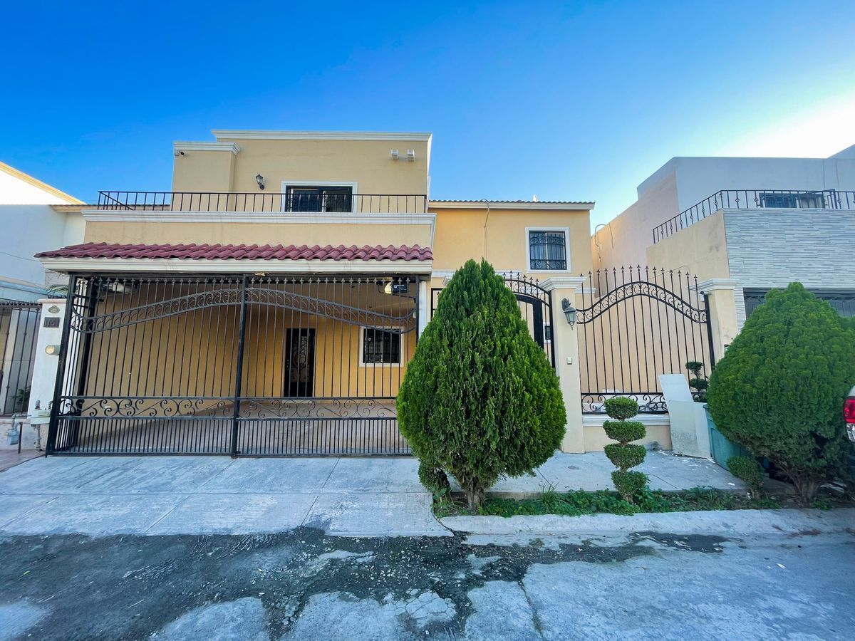 Casa en venta en Quintas de Anahuac