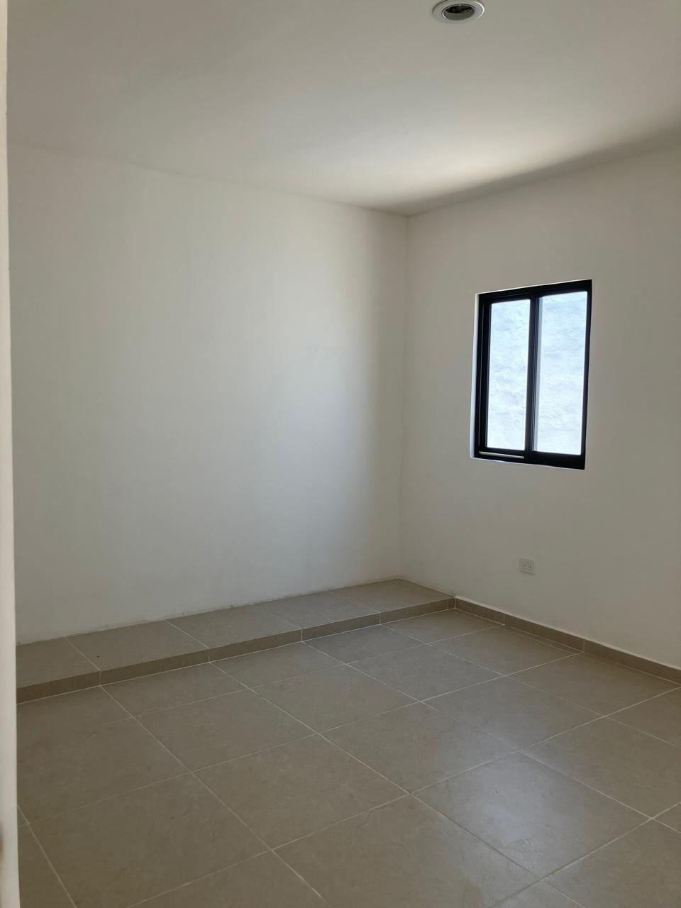 10 de 18: Segunda Habitación