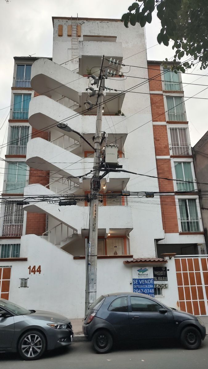 1 de 8