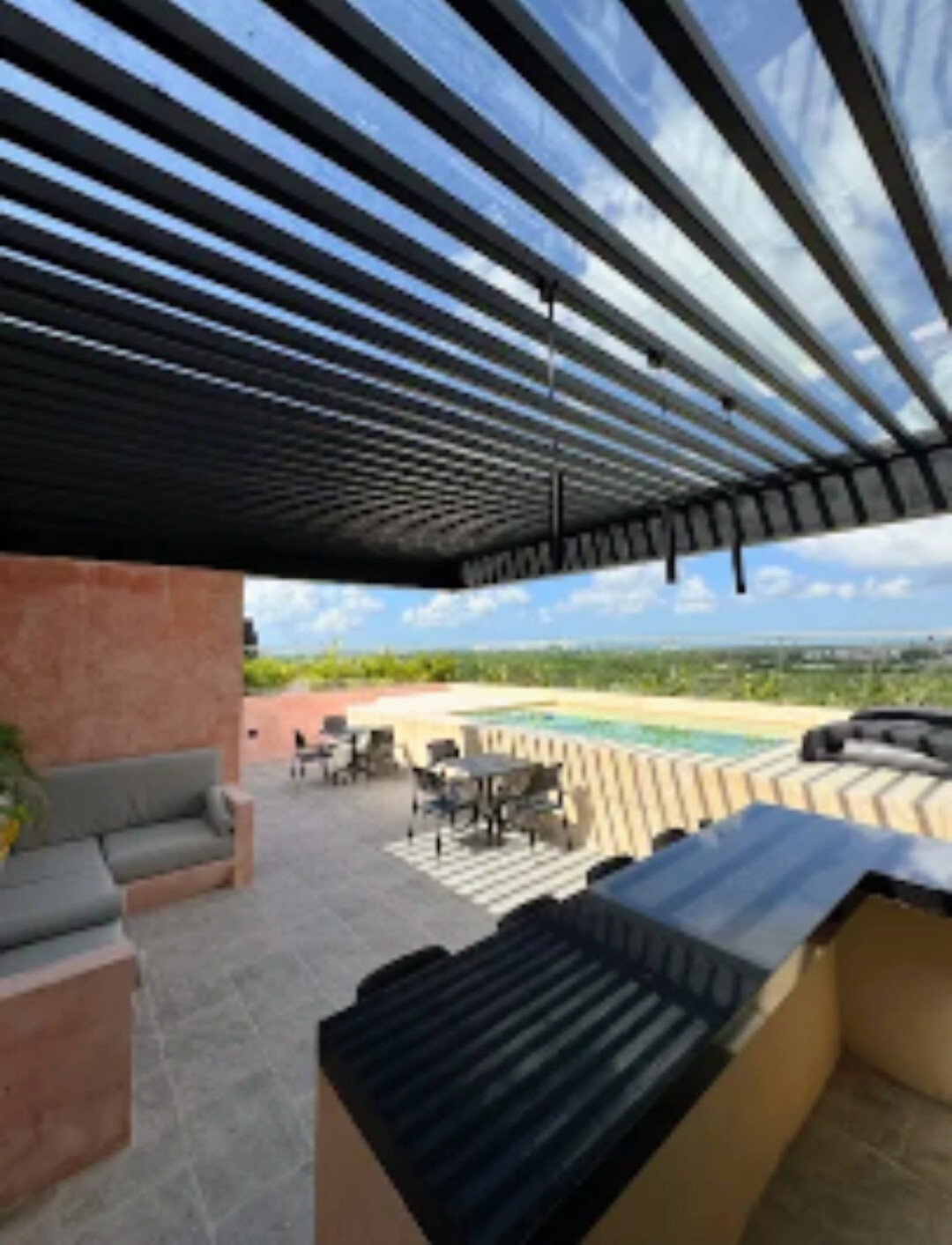 15 de 27: Roof top
Alberca