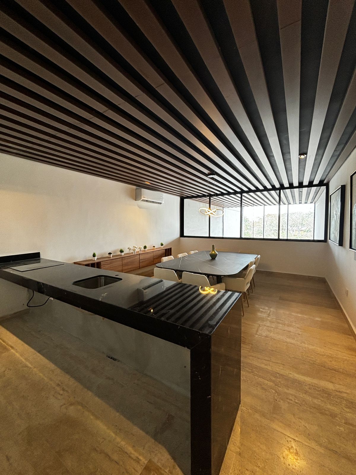 9 de 15: The Wine Room