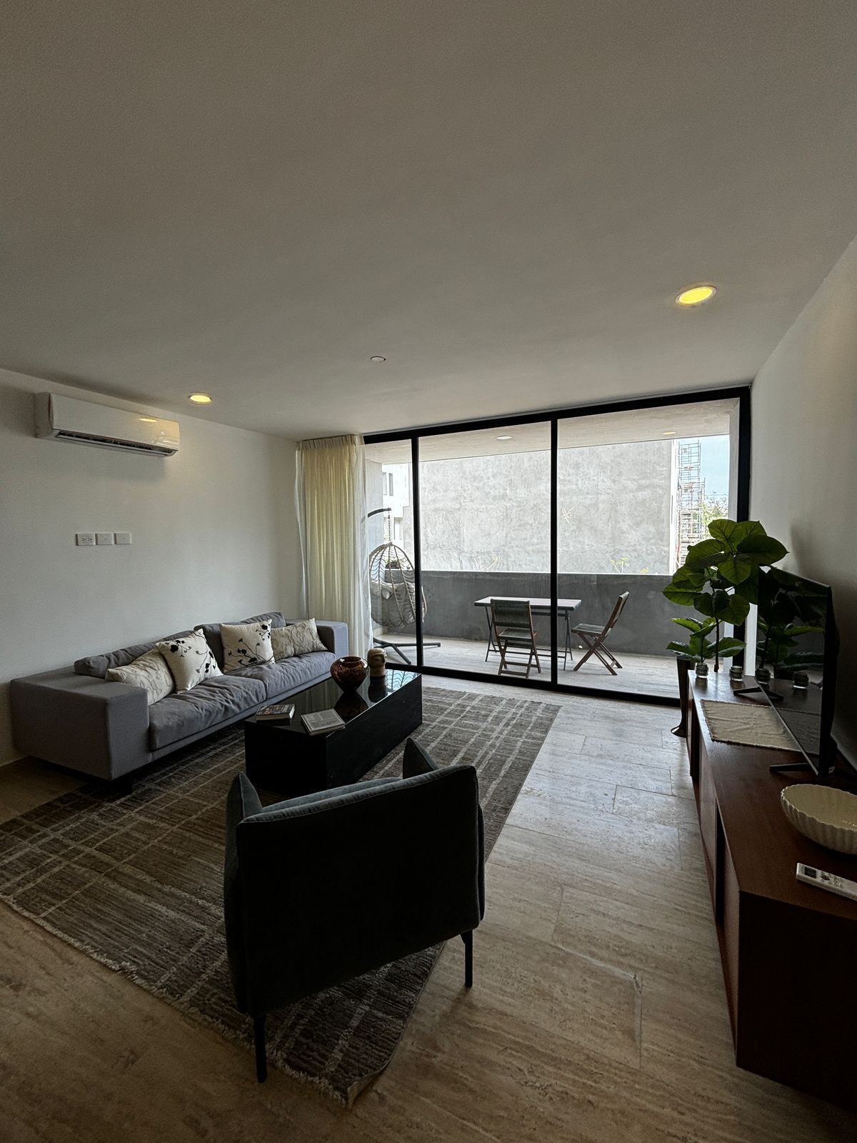 4 de 21: Sala