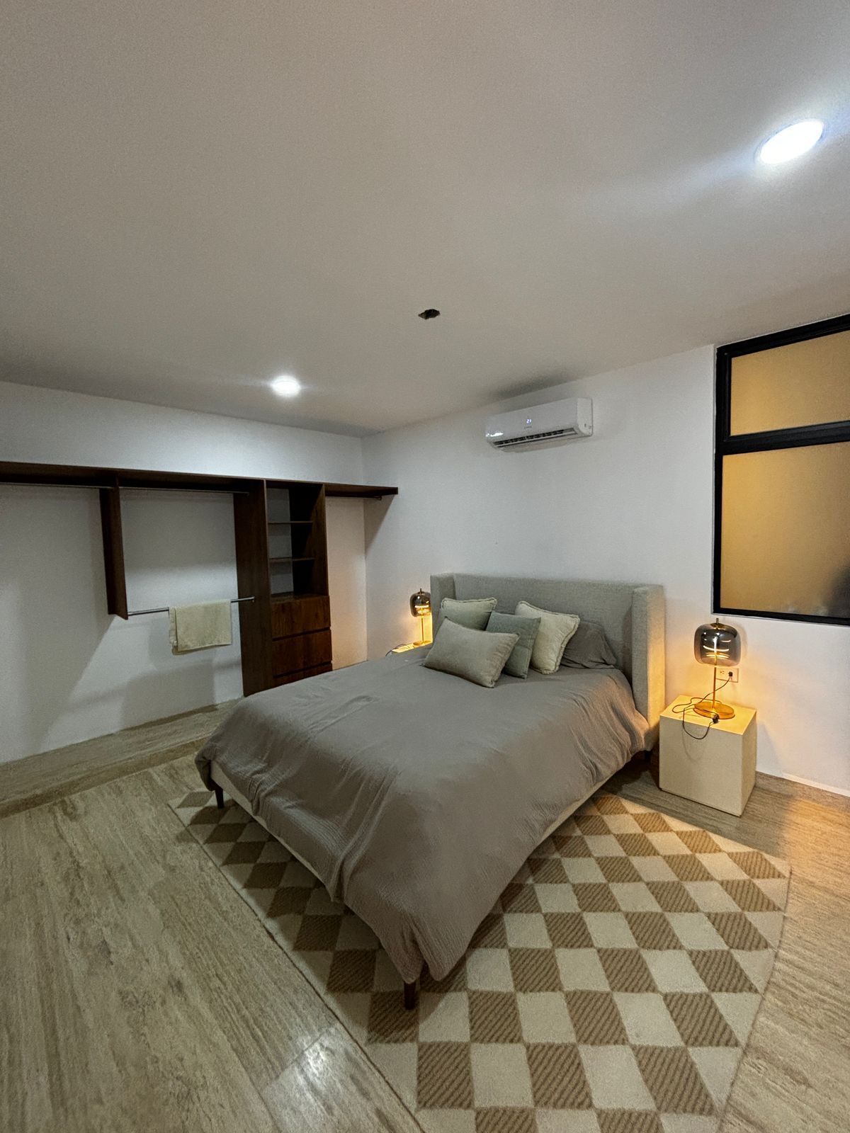 9 de 21: Habitación con Baño y Closet