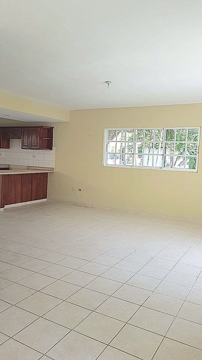 ALQUILER DE AMPLIA VILLA DE 3 HABITACIONES SIN MUEBLES BAVARO EasyBroker