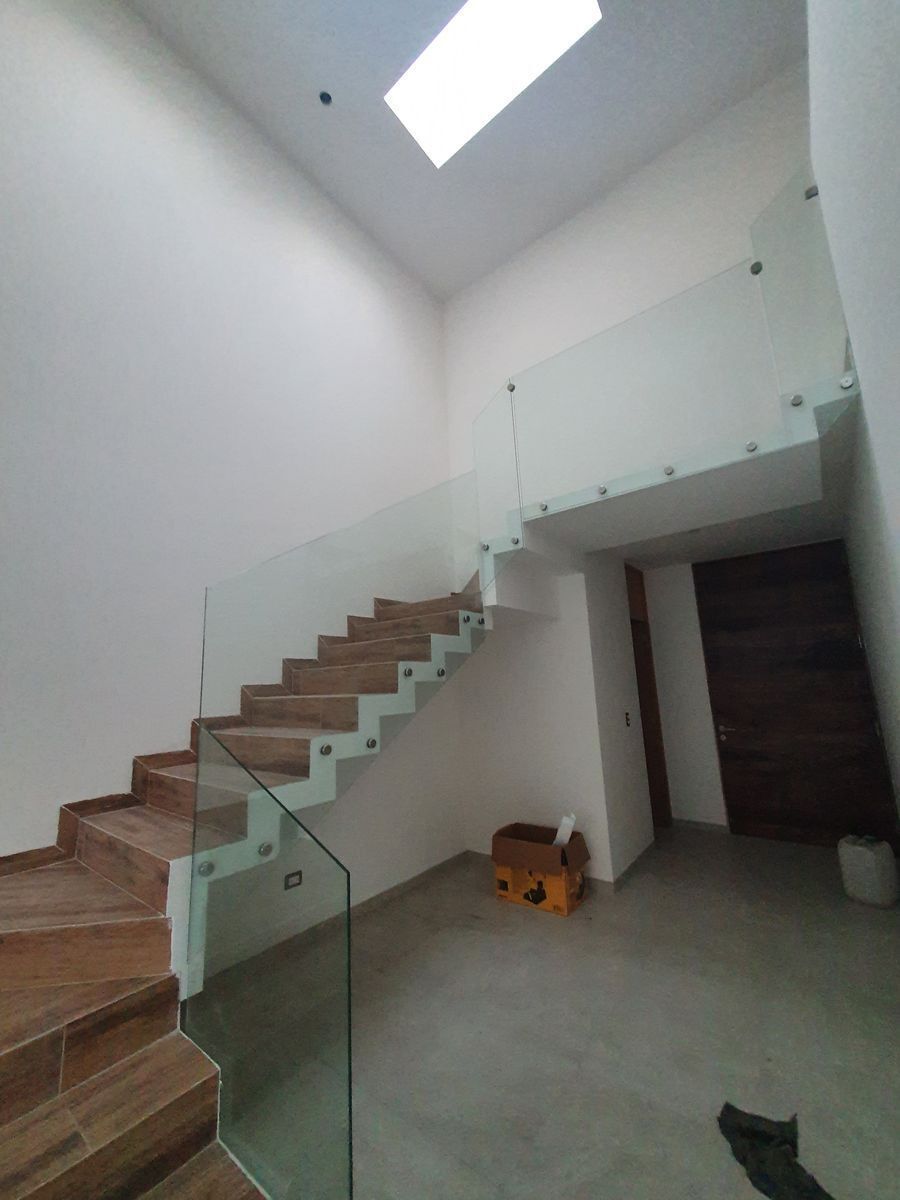 Casa en Venta en altozano - foto 2