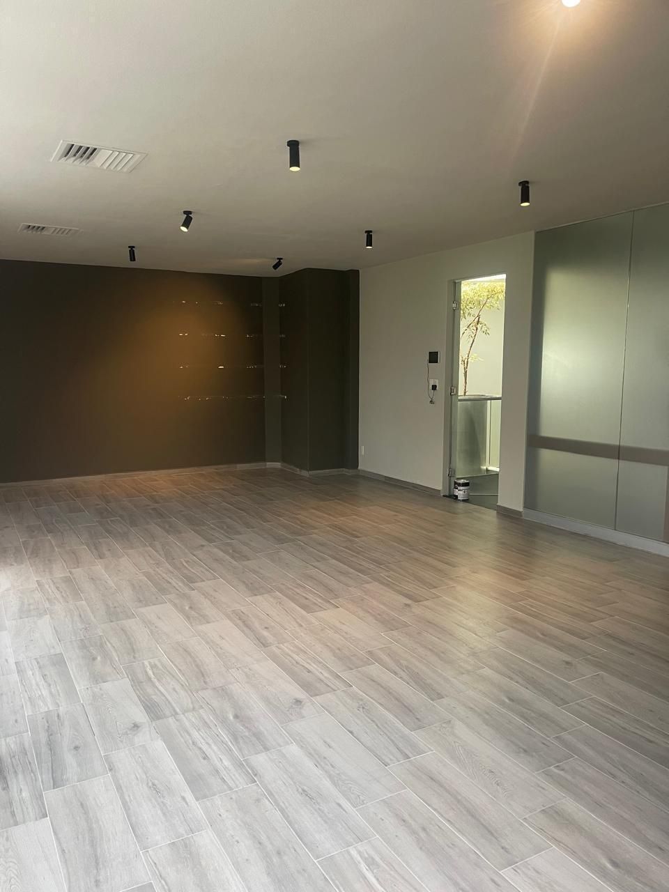 Oficina en Renta en Bosquesde las Lomas ICRET (m2o2581)