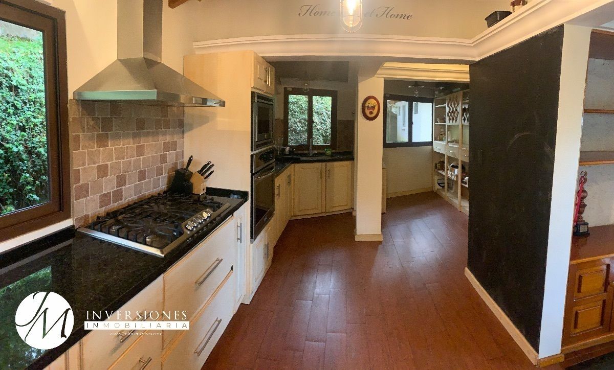 7 de 31: Cocina 2
