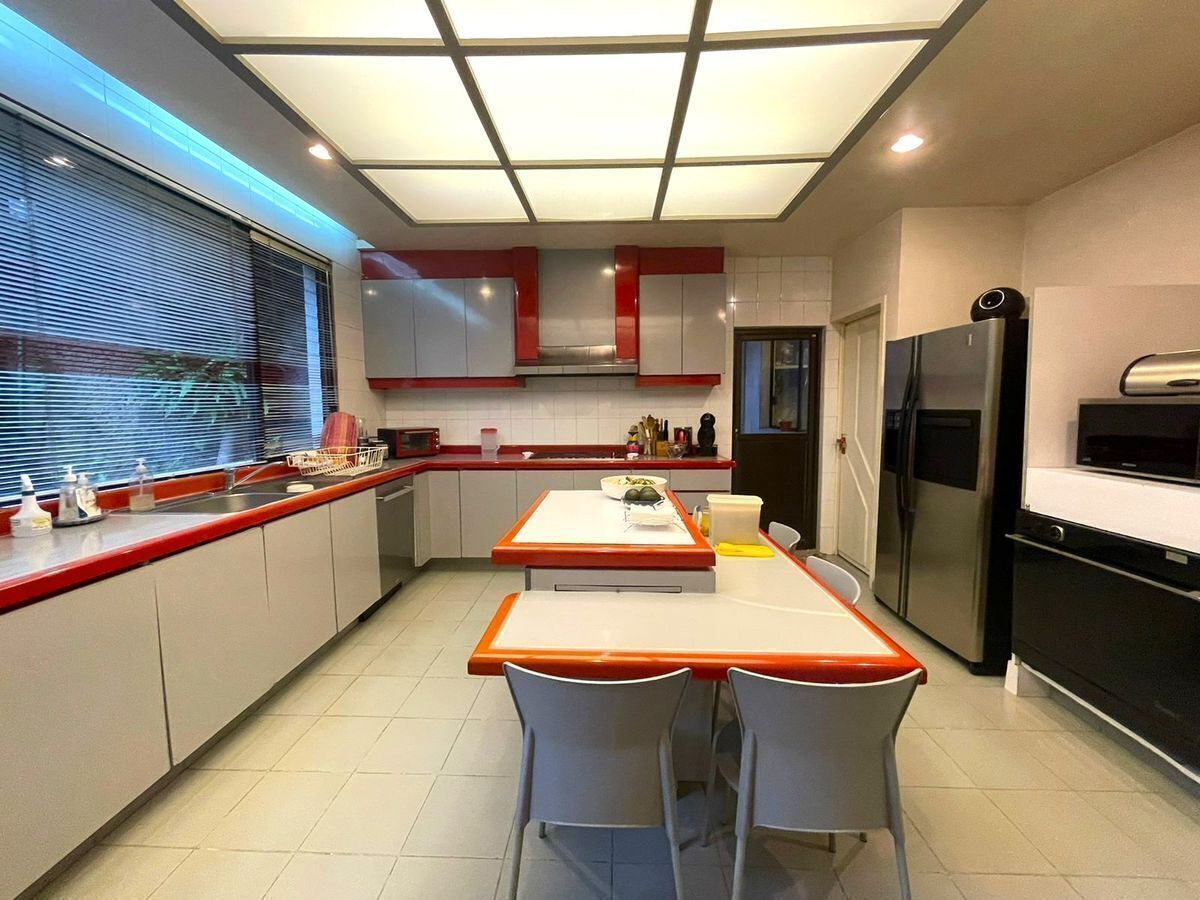 4 de 30: Cocina integral con isla