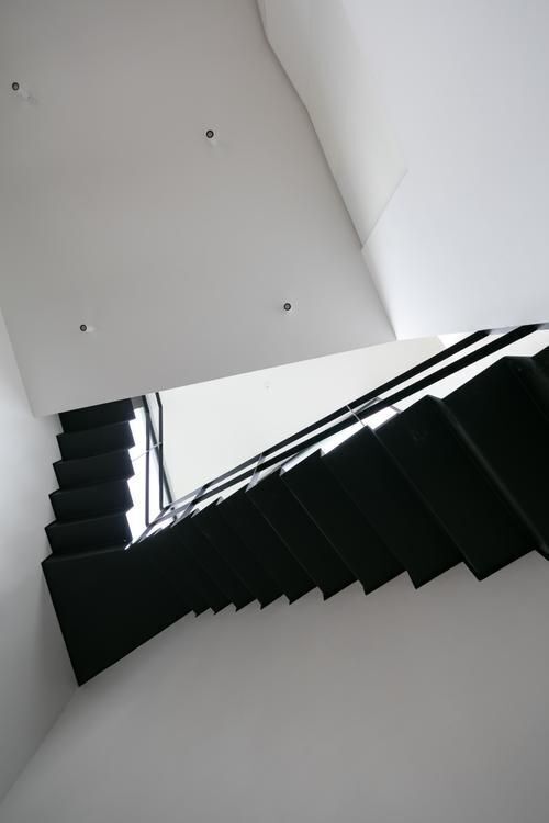 13 de 28: Escaleras.