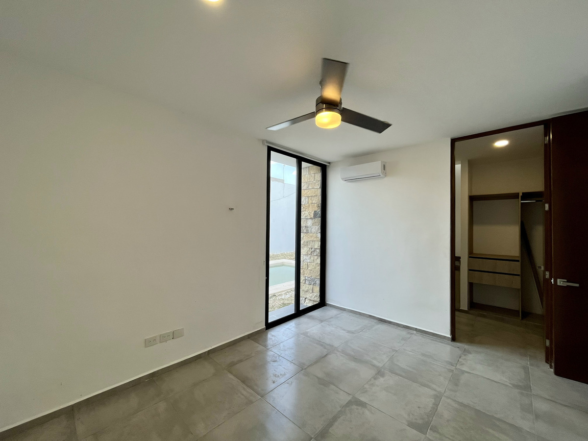 19 de 35: Recámara Secundaria 1