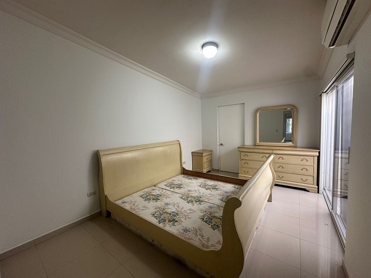 11 de 25: Habitación principal