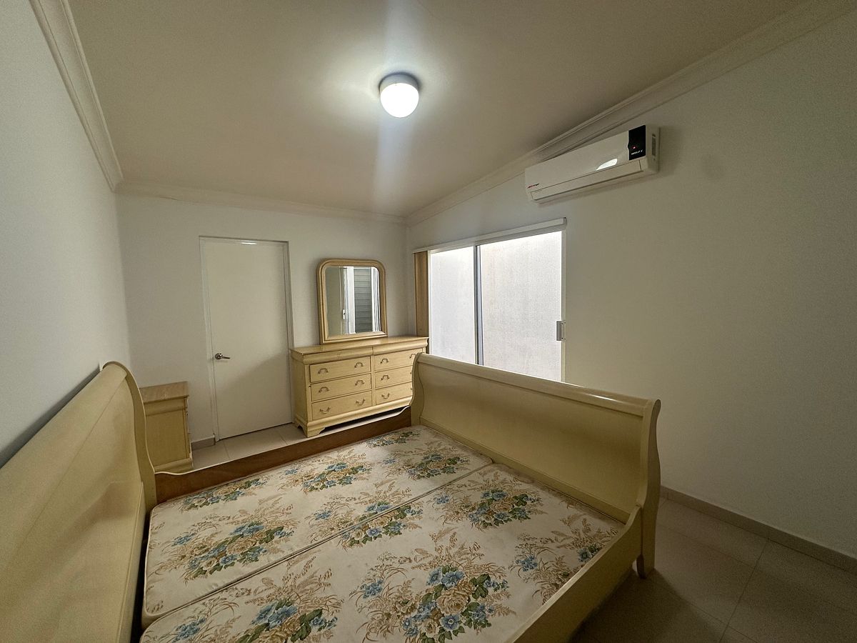 12 de 25: Habitación principal