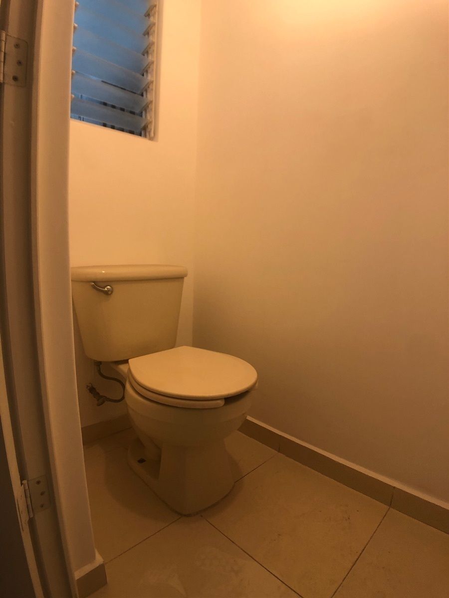 8 de 19: medio baño 