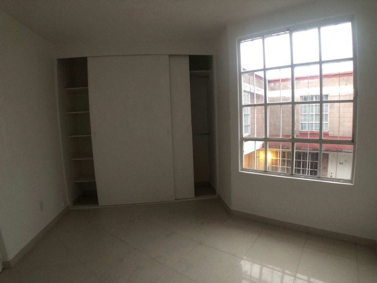 13 de 19: recámara 2 con closet amplio