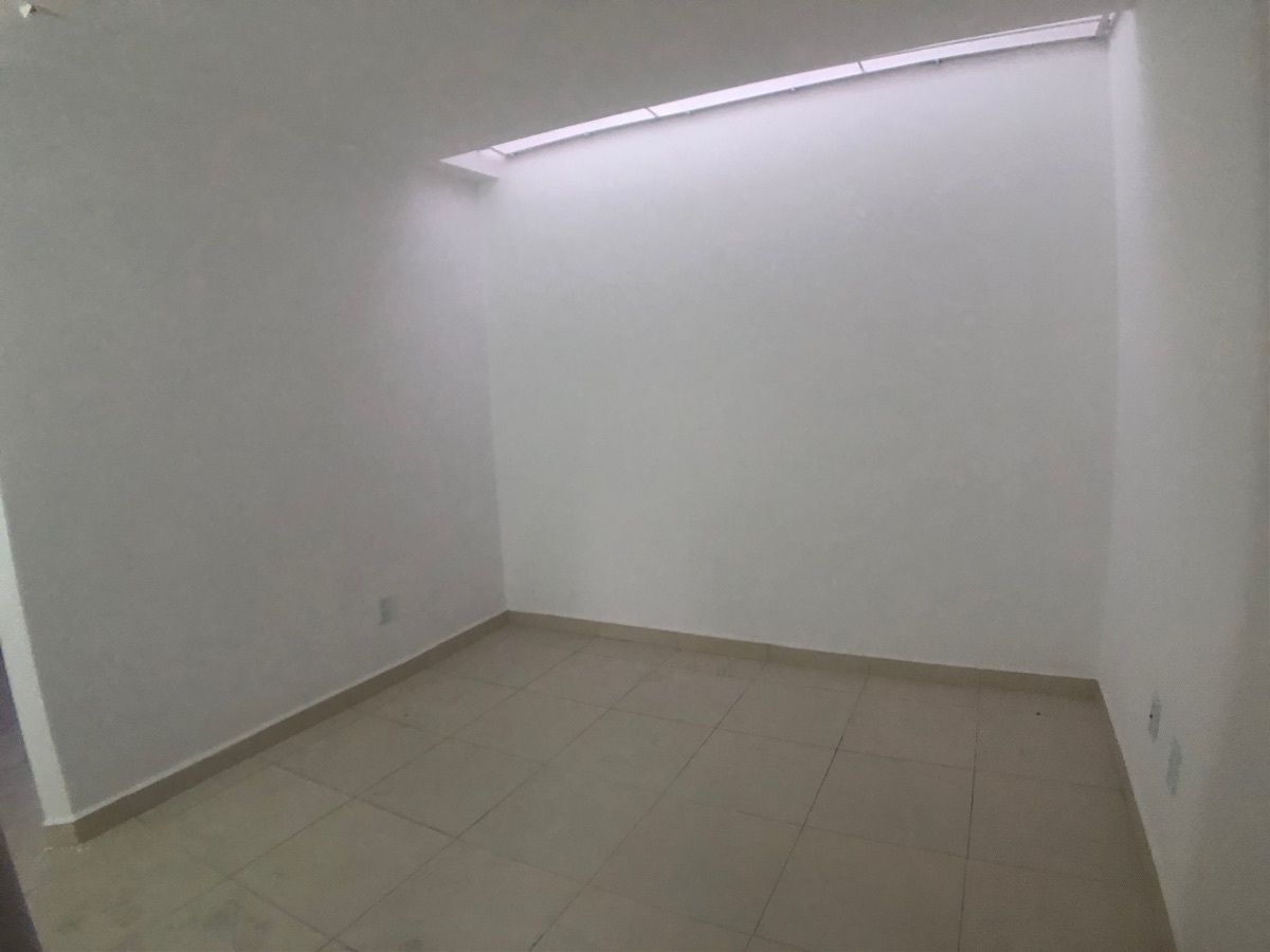 14 de 19: cuarto de tv 